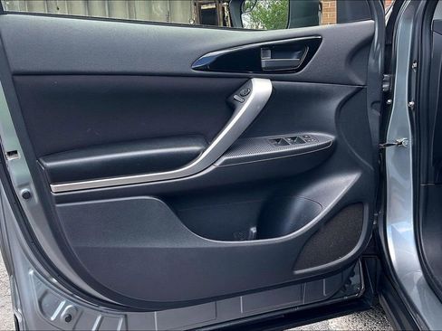 Used 2018 Mitsubishi Eclipse Cross LE AWD/4WD image 22