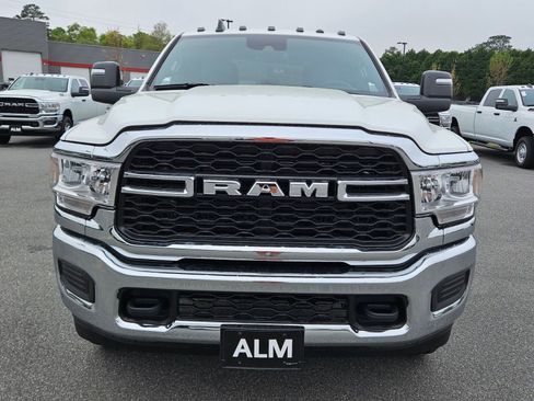 New 2024 RAM 2500 Tradesman w/ Safety Group image 15