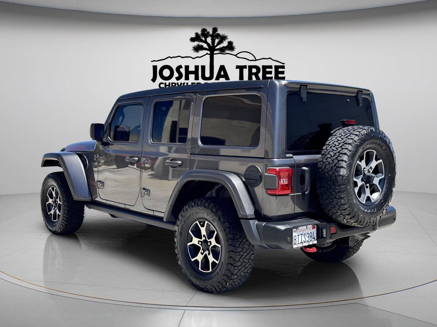 Used 2021 Jeep Wrangler Unlimited Rubicon AWD/4WD image 4