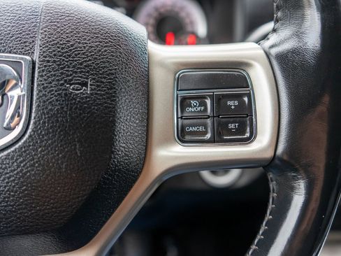 Used 2018 RAM 2500 Laramie w/ Convenience Group image 20