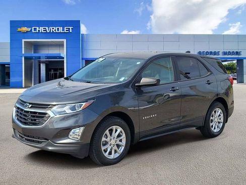 Certified 2020 Chevrolet Equinox LS w/ LS Convenience Package image 2