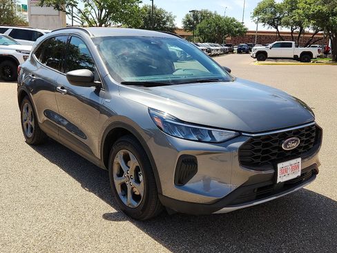 Used 2025 Ford Escape ST-Line FWD image 6