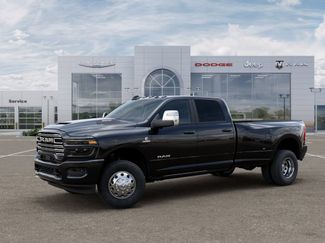 New 2026 RAM 3500 Laramie AWD/4WD video 2