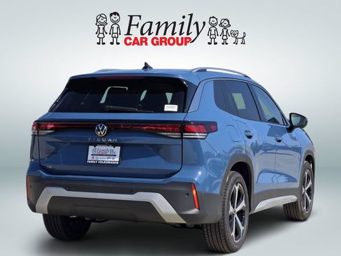 New 2026 Volkswagen Tiguan SE FWD image 4