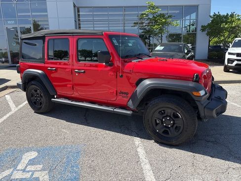 Used 2021 Jeep Wrangler Unlimited Sport AWD/4WD image 34