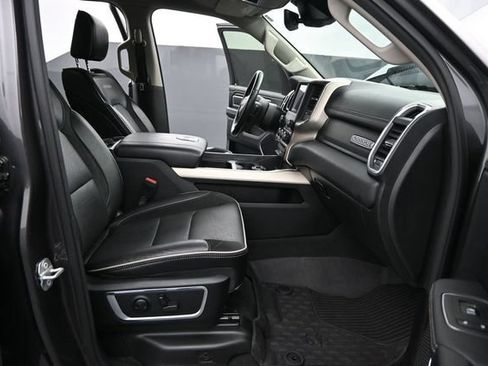 Used 2022 RAM 1500 Laramie AWD/4WD image 25