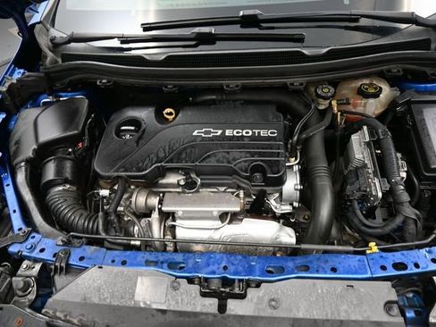 Used 2016 Chevrolet Cruze Premier FWD image 29