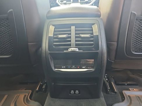 Used 2022 BMW X4 xDrive30i w/ Premium Package AWD/4WD image 37