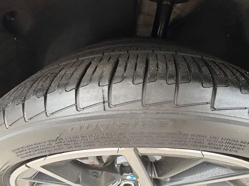 Used 2023 BMW 540i xDrive w/ M Sport Package image 18