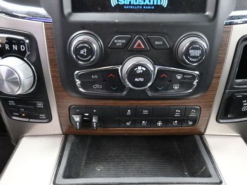 Used 2015 RAM 1500 Laramie w/ Convenience Group image 26