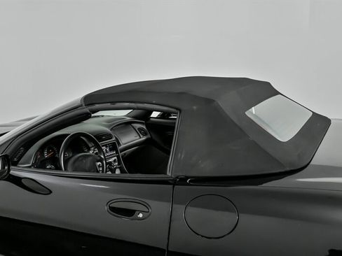 Used 1998 Chevrolet Corvette Convertible image 20