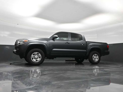Used 2022 Toyota Tacoma SR image 26