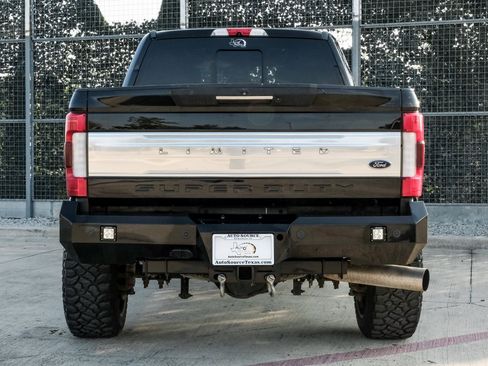 Used 2018 Ford F250 Limited w/ FX4 Off-Road Package image 10