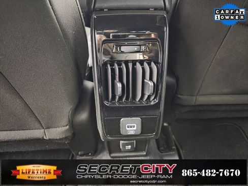 Used 2023 Jeep Compass Sport image 27