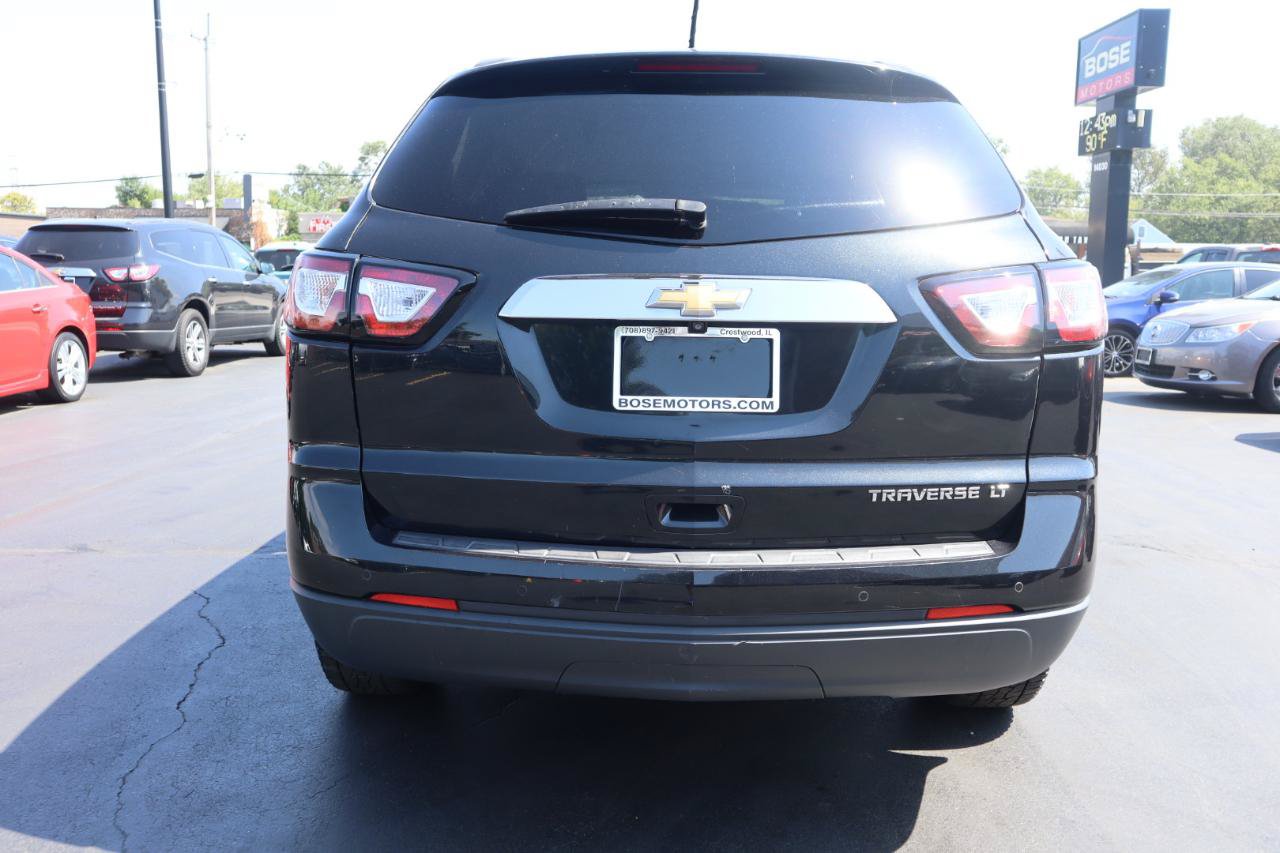 Used 2014 Chevrolet Traverse LT FWD image 4