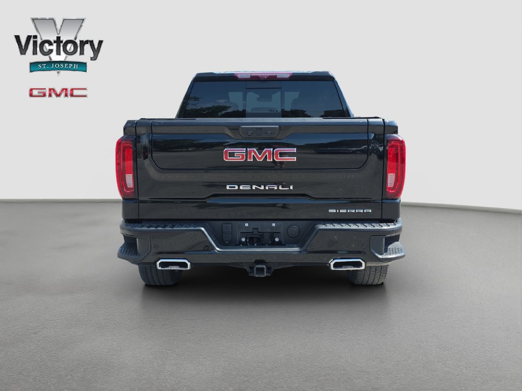 Used 2023 GMC Sierra 1500 Denali w/ Denali Reserve Package AWD/4WD image 15