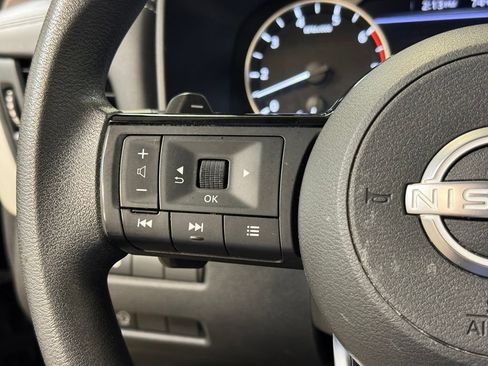 Used 2023 Nissan Rogue SV AWD/4WD image 41