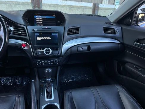 Used 2020 Acura ILX w/ Technology Package image 15