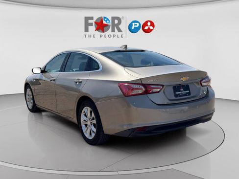 Used 2022 Chevrolet Malibu LT image 3