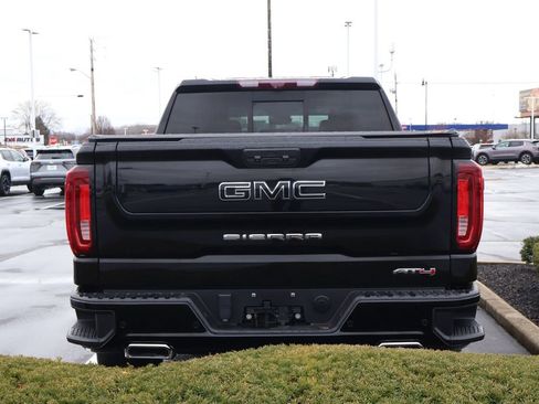 Used 2022 GMC Sierra 1500 AT4 w/ AT4 Premium Package image 10