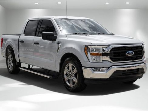 Used 2021 Ford F150 XLT w/ Equipment Group 301A Mid RWD image 5