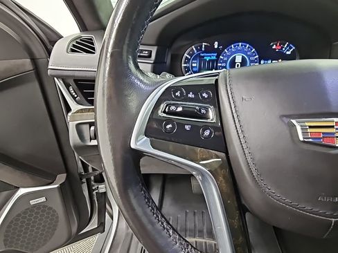 Used 2019 Cadillac Escalade ESV Platinum image 24