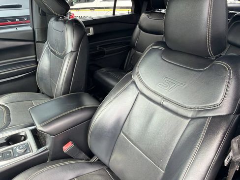 Used 2020 Ford Explorer ST w/ ST Street Pack AWD/4WD image 8