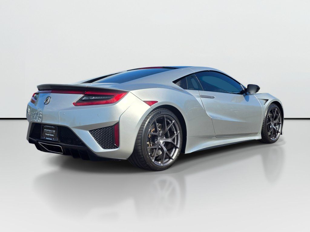 Used 2017 Acura NSX AWD/4WD image 5