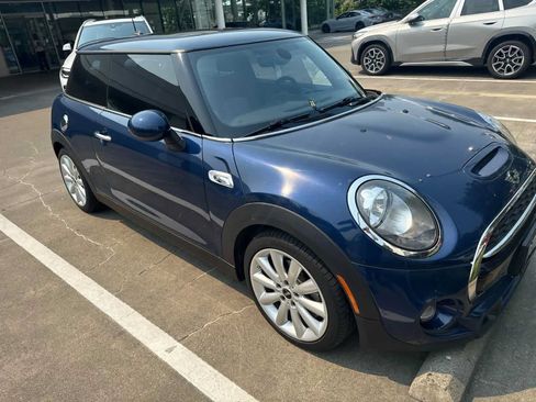 Used 2015 MINI Cooper S FWD image 2
