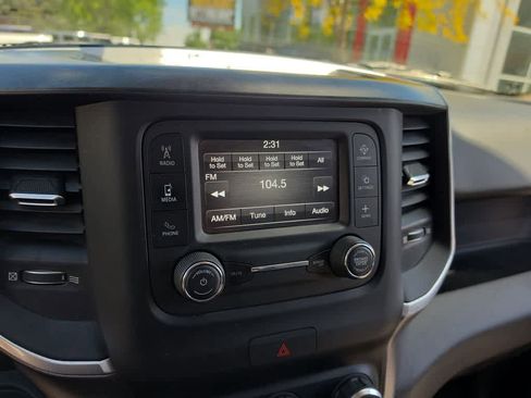 Used 2019 RAM 1500 Big Horn AWD/4WD image 16