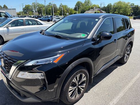 Used 2023 Nissan Rogue SV AWD/4WD image 1