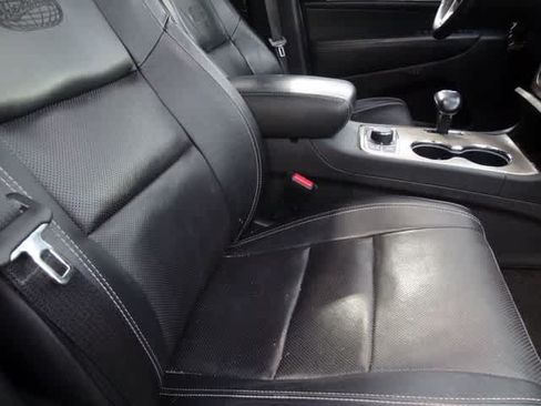 Used 2015 Jeep Grand Cherokee Overland AWD/4WD image 21