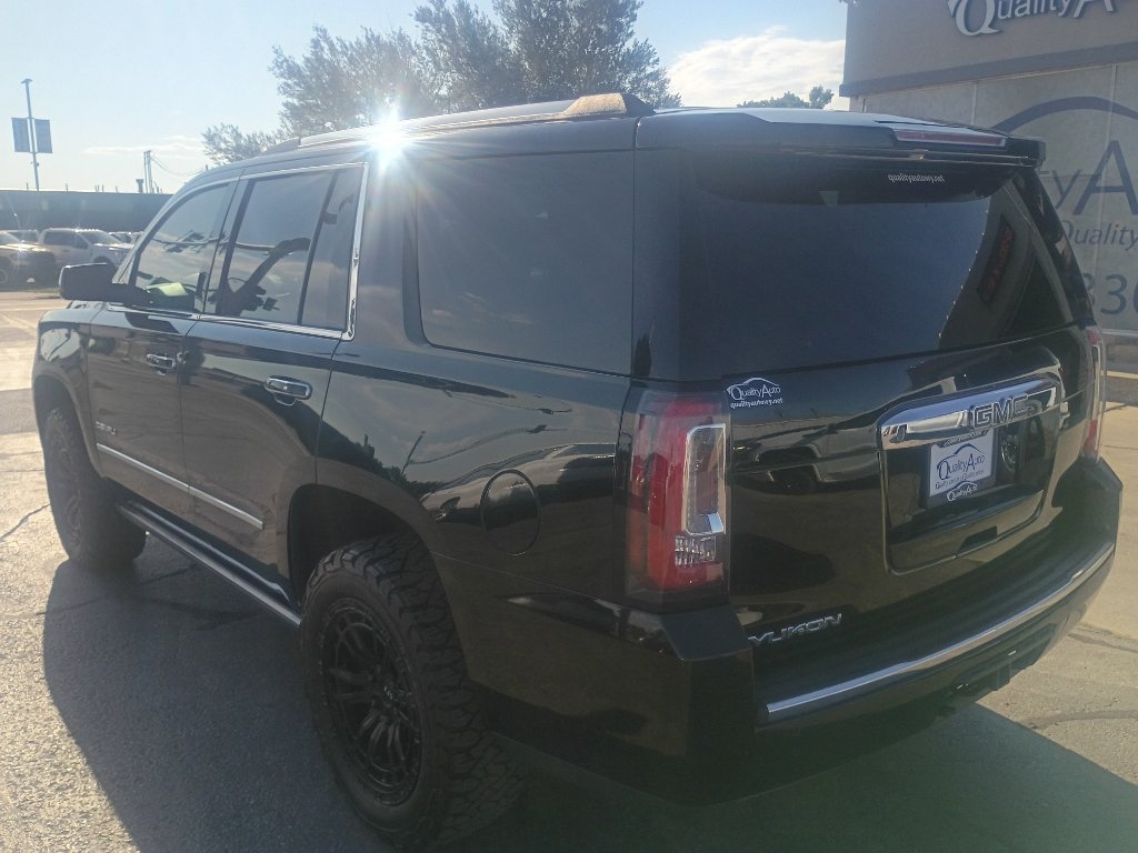 Used 2020 GMC Yukon Denali w/ Denali Ultimate Package RWD image 8