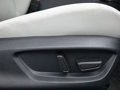 New 2026 Toyota Camry XLE image 12