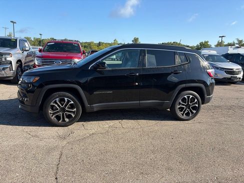 Used 2022 Jeep Compass Limited AWD/4WD image 8
