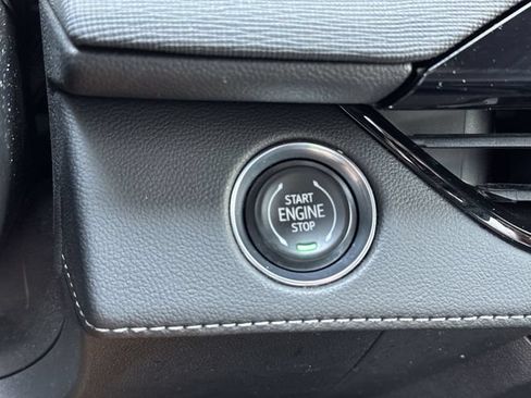 Used 2026 Buick Enclave Sport Touring FWD image 25