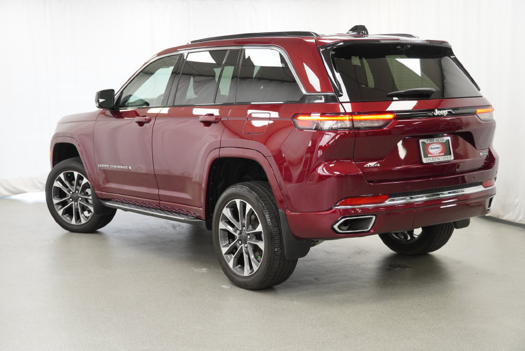 Certified 2025 Jeep Grand Cherokee Overland w/ Adv Protech Group III AWD/4WD image 28
