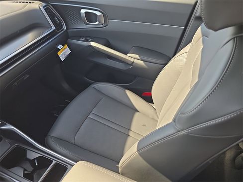 New 2026 Kia Sorento S image 15