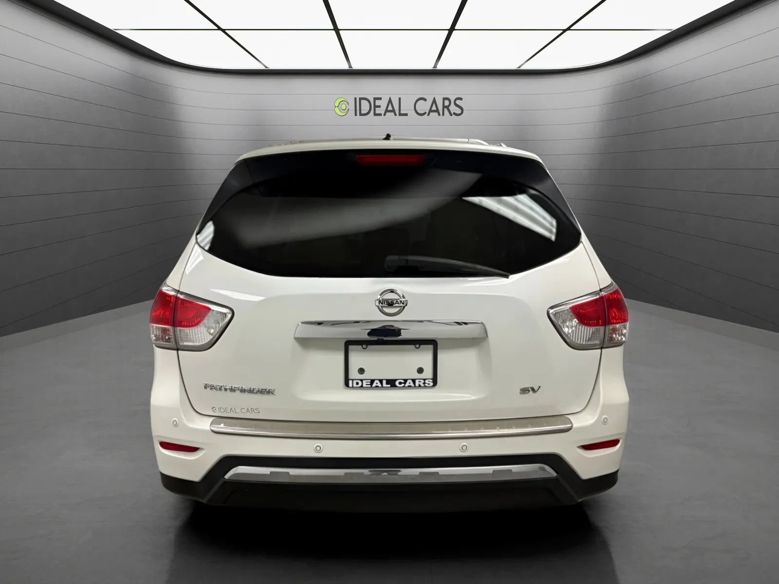 Used 2016 Nissan Pathfinder SV FWD image 6