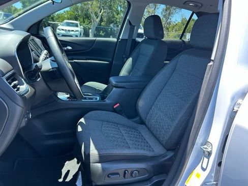 Used 2024 Chevrolet Equinox LT FWD image 14
