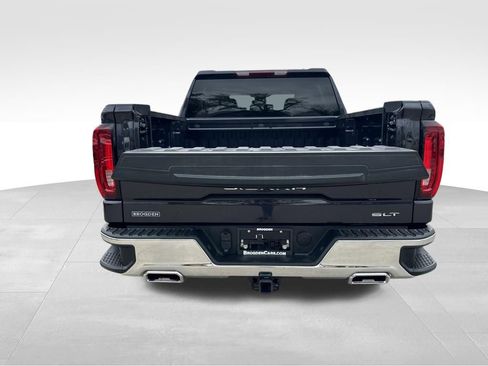 Used 2024 GMC Sierra 1500 SLT w/ SLT Premium Package AWD/4WD image 16