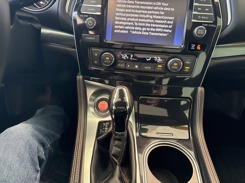 Used 2023 Nissan Maxima SR w/ Sport Mat Group image 27