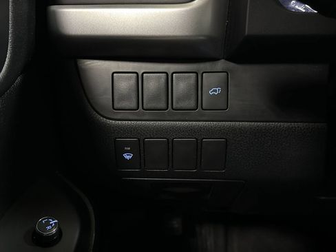 Used 2015 Toyota Highlander XLE AWD/4WD image 18