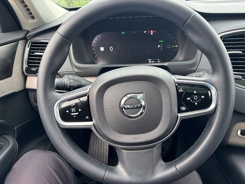 Certified 2023 Volvo XC90 T8 Ultimate w/ Protection Package Premier AWD/4WD image 26