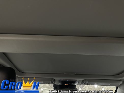 New 2026 Toyota Prius Plug-In Hybrid image 27