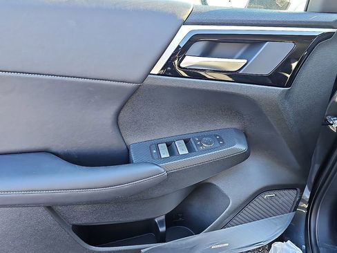 New 2026 Mitsubishi Outlander SE image 8