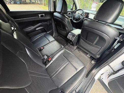 Used 2025 Kia Sorento S FWD image 51