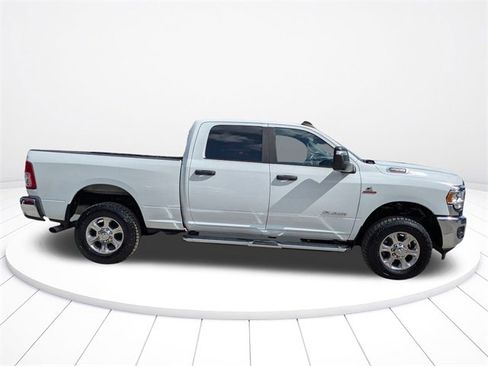 Used 2024 RAM 2500 Big Horn image 3