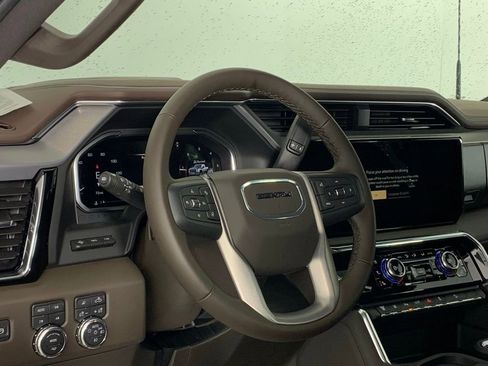 New 2026 GMC Sierra 2500 Denali w/ Denali Reserve Package image 6