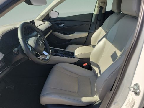 Used 2024 Honda Accord Touring image 15